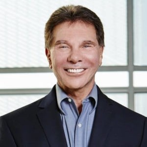 Robert Cialdini Author Of Influence 300x300 Robert Cialdini Author of Influence